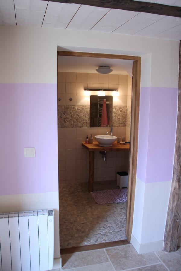 Lo Petit Cretsou Bed and Breakfast Simeyrols Buitenkant foto